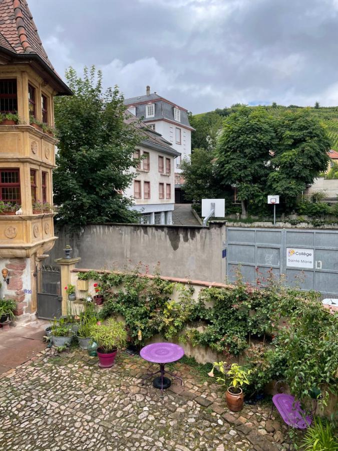L'Oriel Des Menetriers De Ribeauville Bagian luar foto